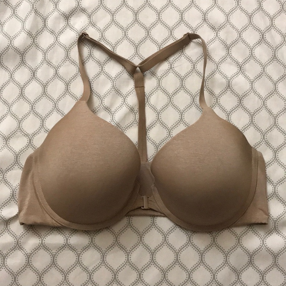 Victoria’s Secret Nude Bra